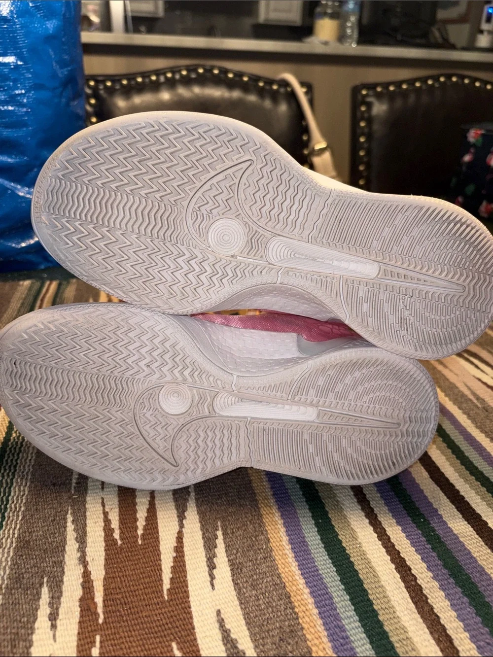 Nike excellent pristine
